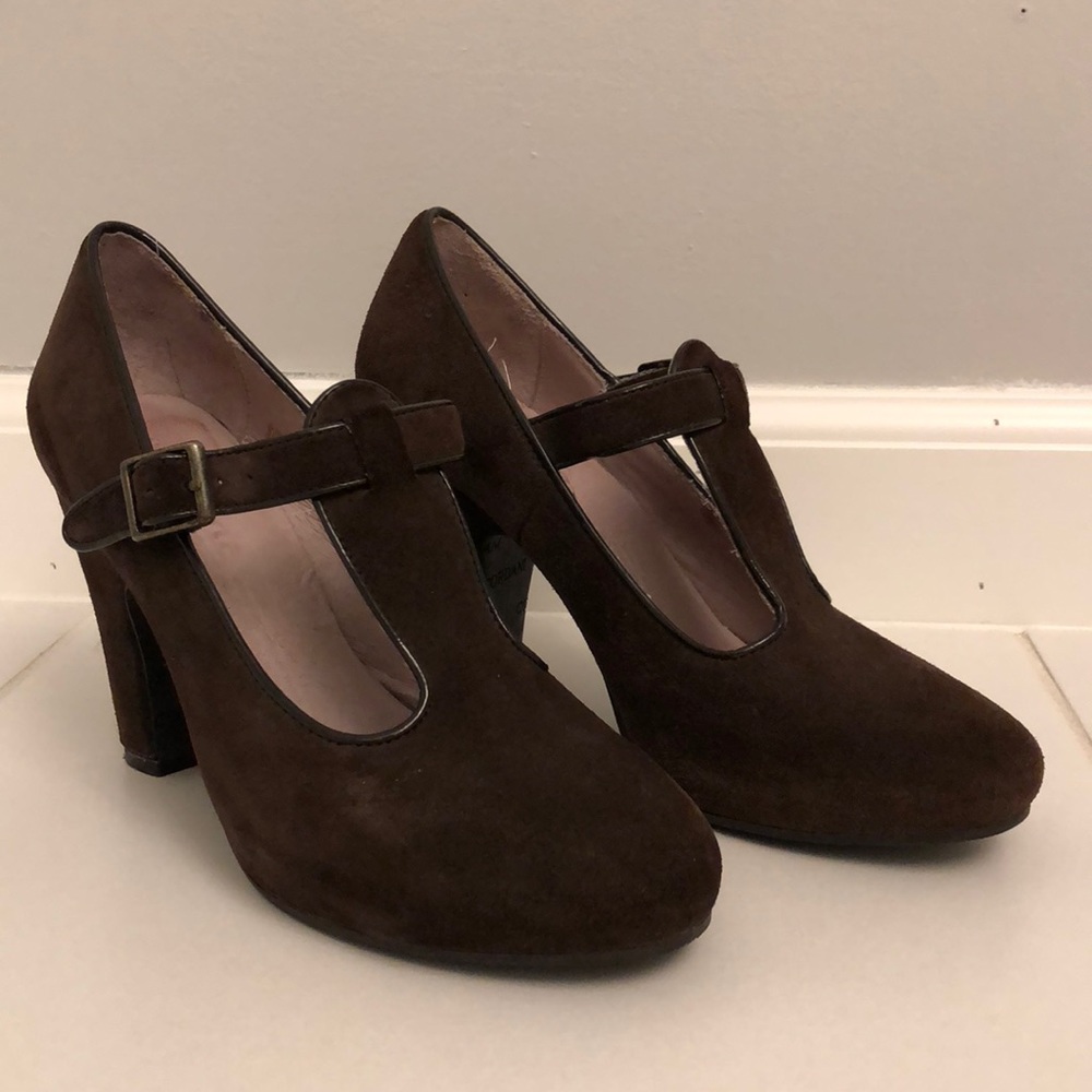Cordani chocolate brown Mary Jane heel